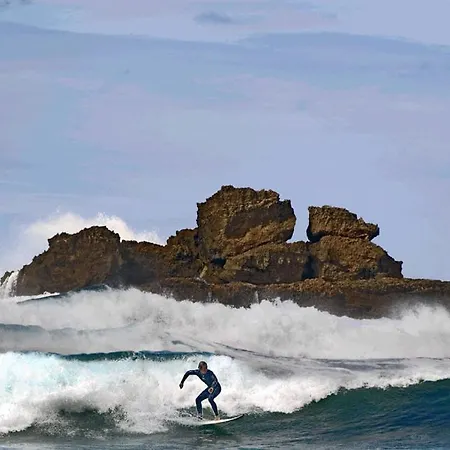 Eds Place, Shared Pool, Private Terrace, Perfect For Surfers And Families Enjoying Casa vacanze