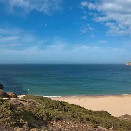 Nyaraló Eds Place, Shared Pool, Private Terrace, Perfect For Surfers And Families Enjoying Sagres