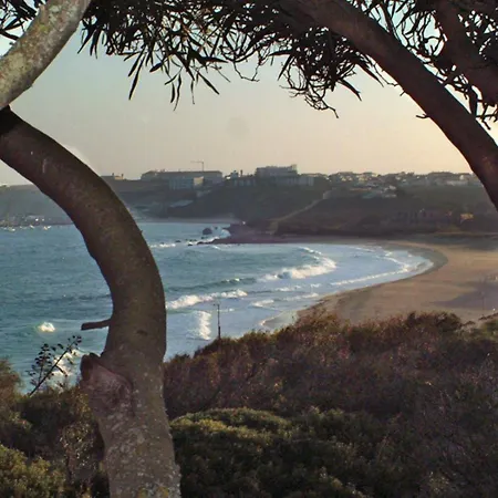 Nyaraló Eds Place, Shared Pool, Private Terrace, Perfect For Surfers And Families Enjoying